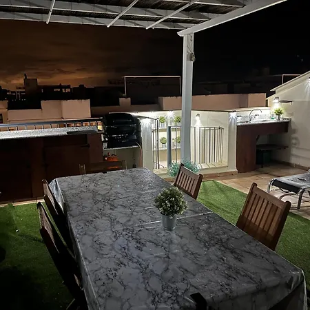 Playa Atico Duplex Vistas Al Mar Y Montana Wifi,piscina A شقة